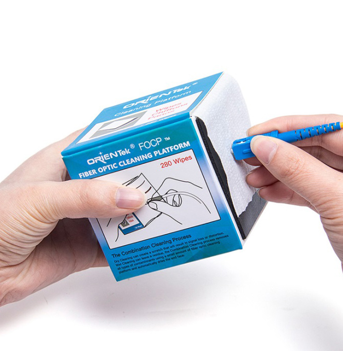 Куб для чистки торцов коннекторов ССД FOCP